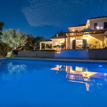 Nina Residence Plános Zewnętrze zdjęcie
